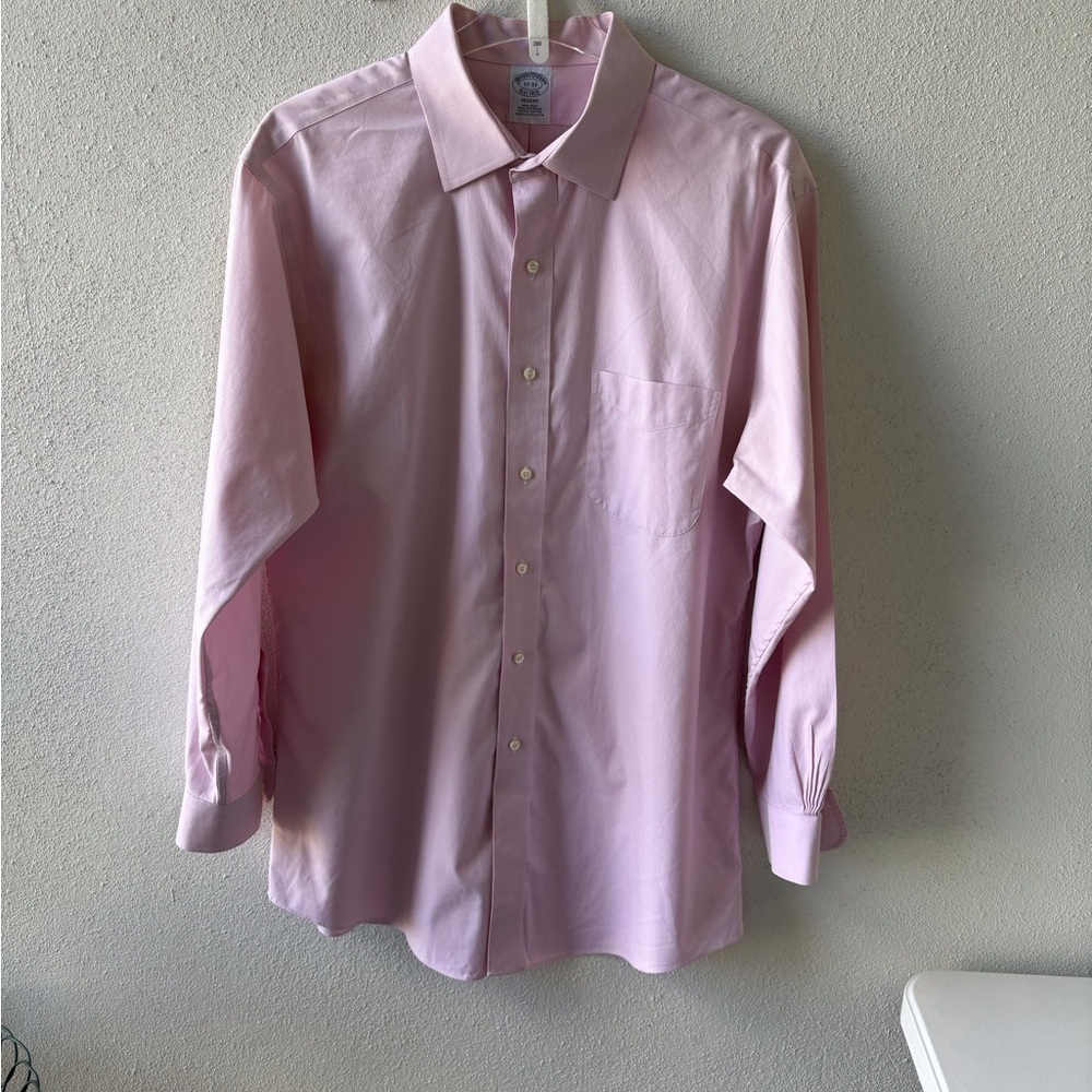 Brooks Brothers Regent Button down Long sleeve Pink Size 17 Supima cotton Office